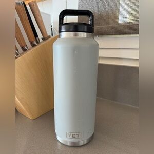 46oz yeti Nordic grey